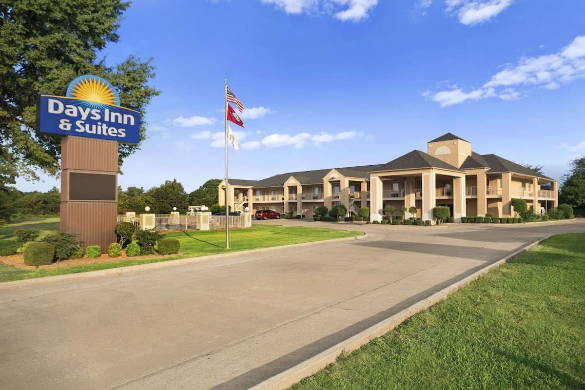Days Inn & Suites by Wyndham Stuttgart, Hotel in Stuttgart