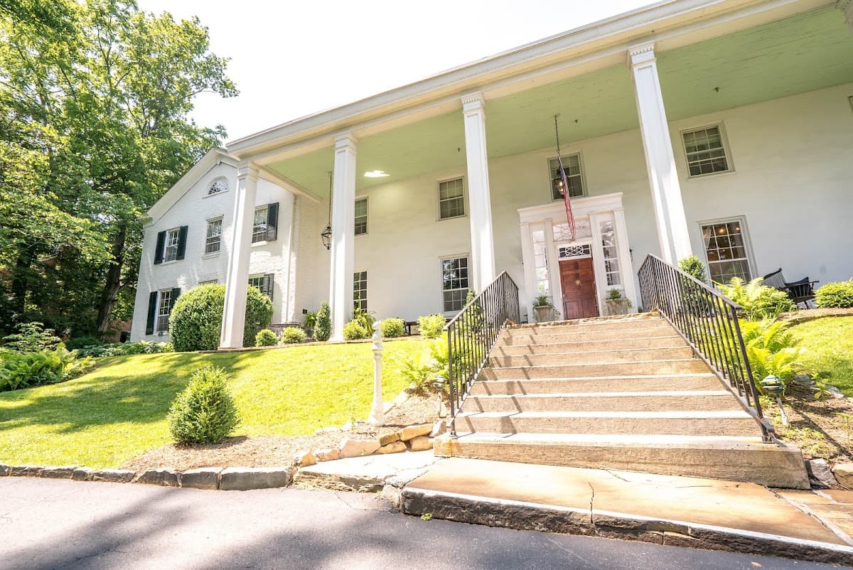 General Lewis Inn, Hotel in Fairlea