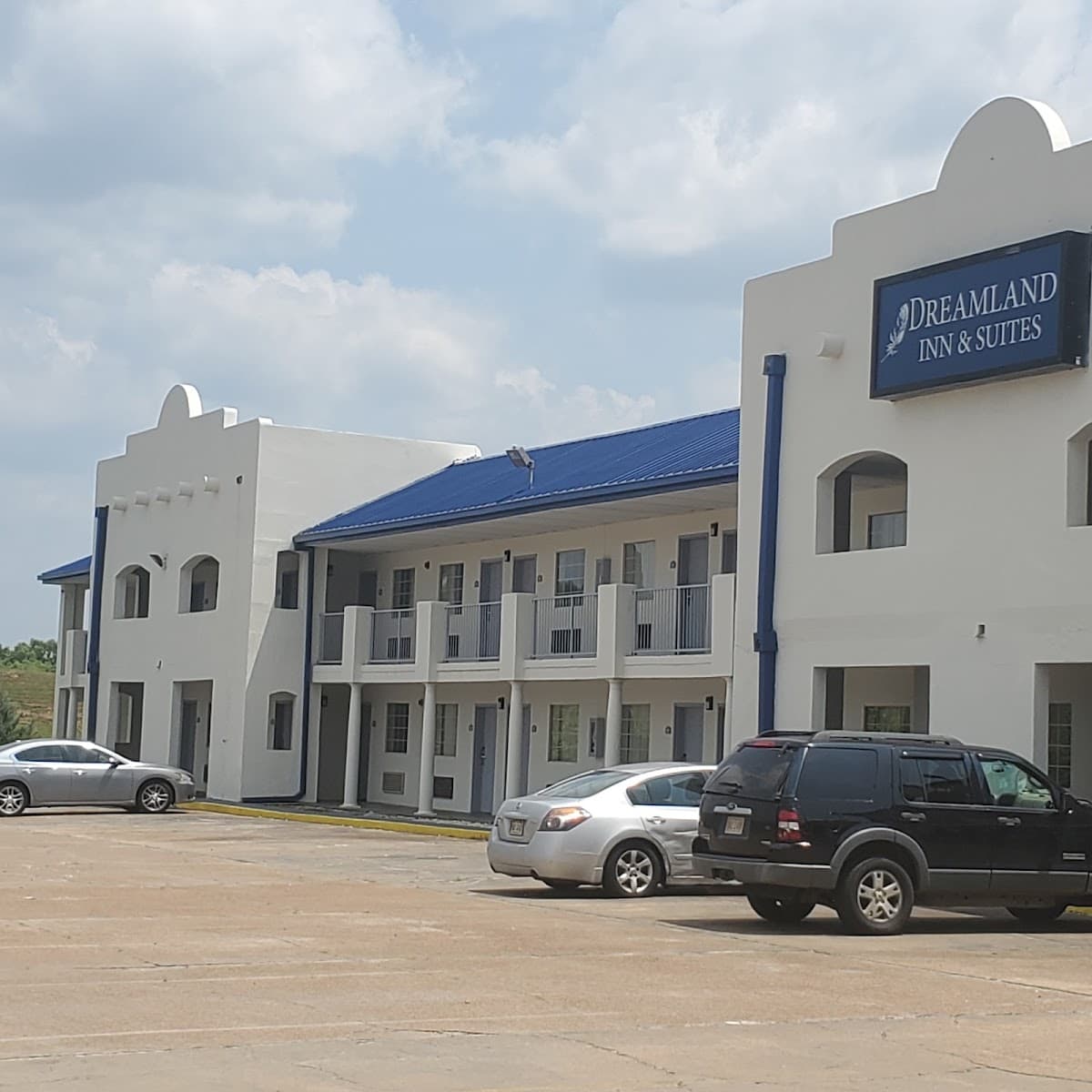Dreamland Inn & Suites, Hotel in Senatobia