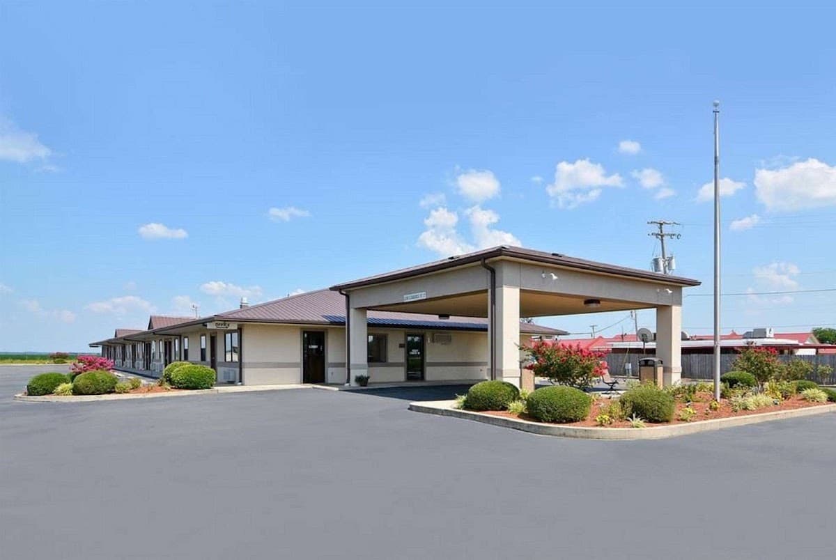 Super 8 by Wyndham McGehee, Motel in McGehee