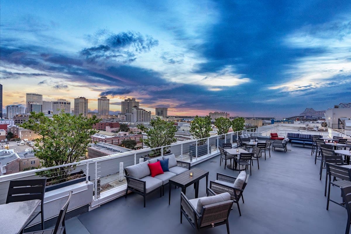 The Higgins Hotel New Orleans, Curio Collection by Hilton, Hotel in New Orleans