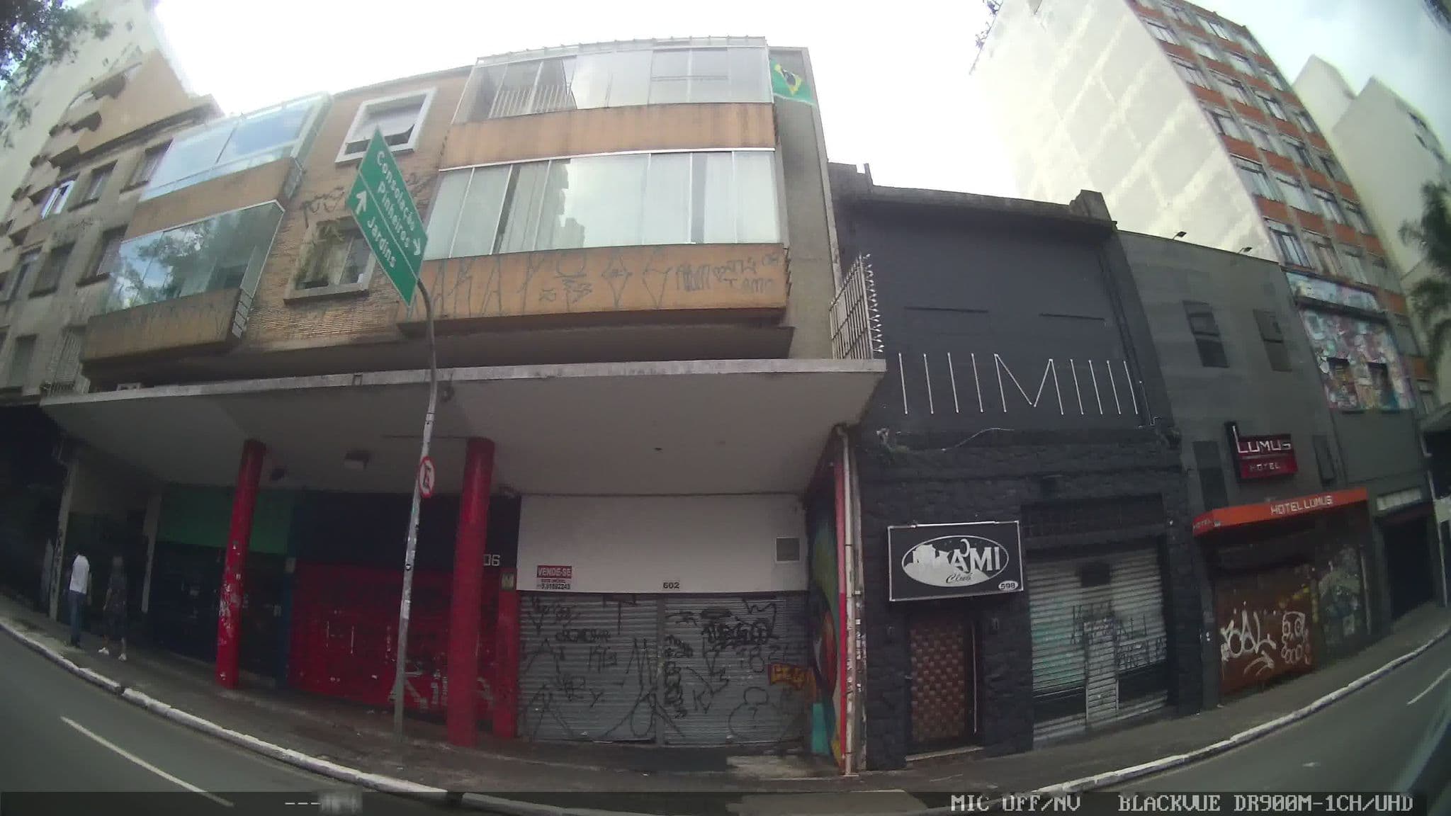 Street view near Hotel Lumus, Consolação — © kaart_4 (CC BY-SA · Mapillary)