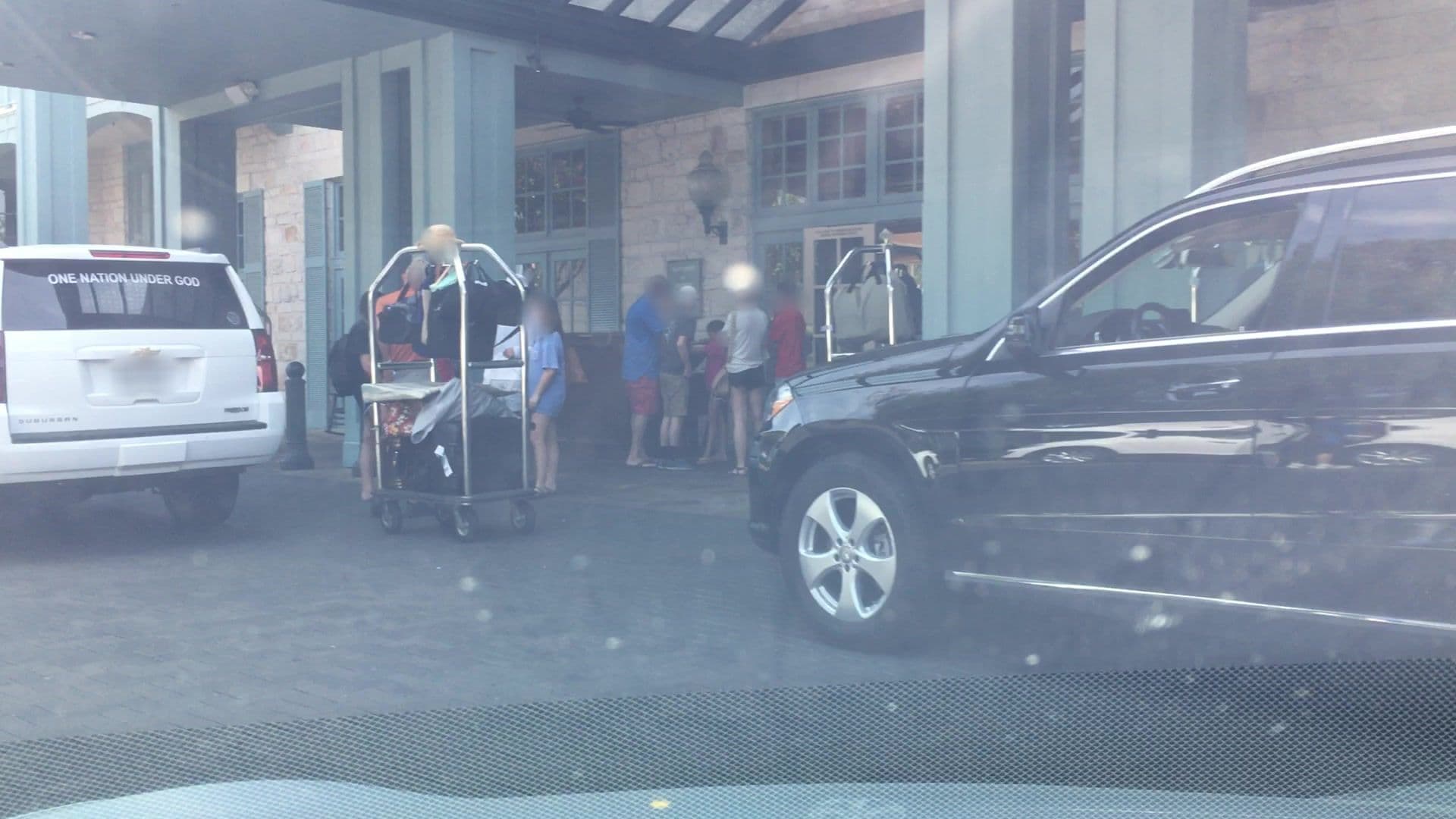 Street view near Hyatt Regency Hill Country Resort and Spa, Leon Valley — © lvl5 (CC BY-SA · Mapillary)