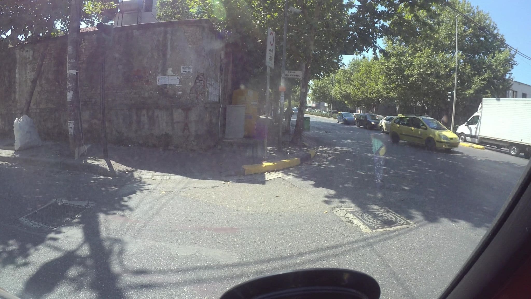 Street view near Ludi, Tirana