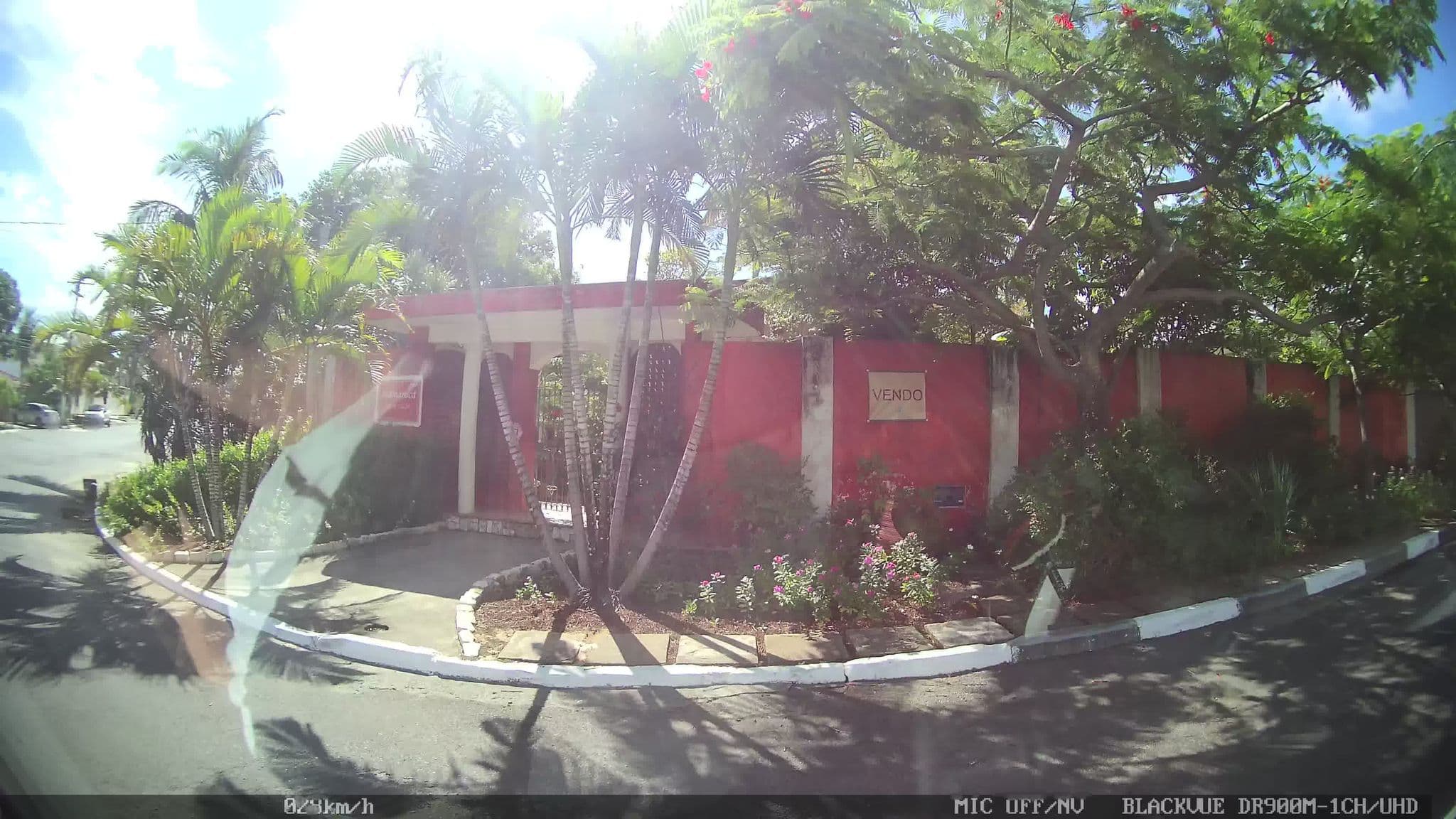 Street view near Pousada Itamaracá, Lauro de Freitas — © kaart_2 (CC BY-SA · Mapillary)