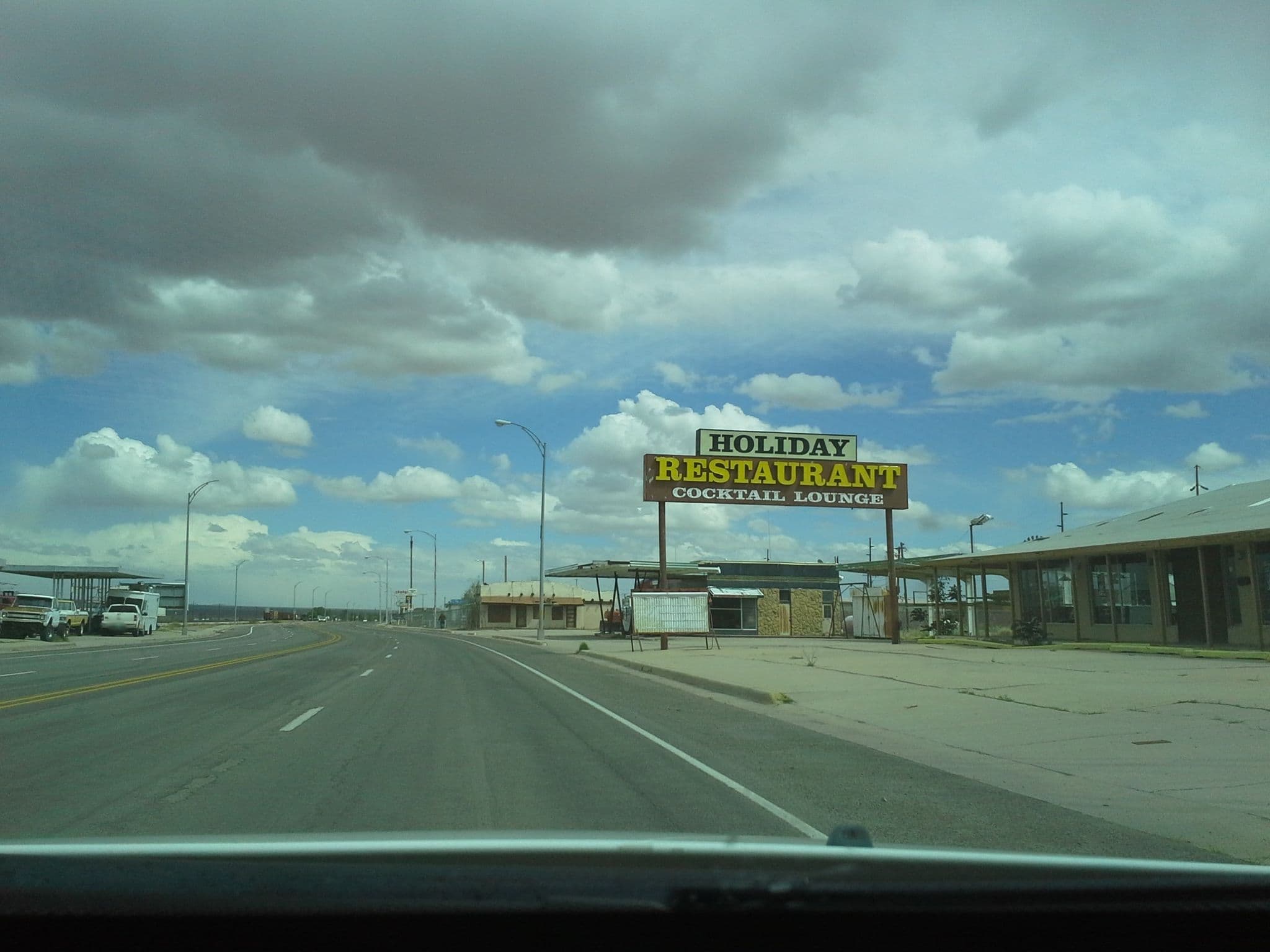 Street view near Holiday Hotel, Lordsburg — © drkludge (CC BY-SA · Mapillary)
