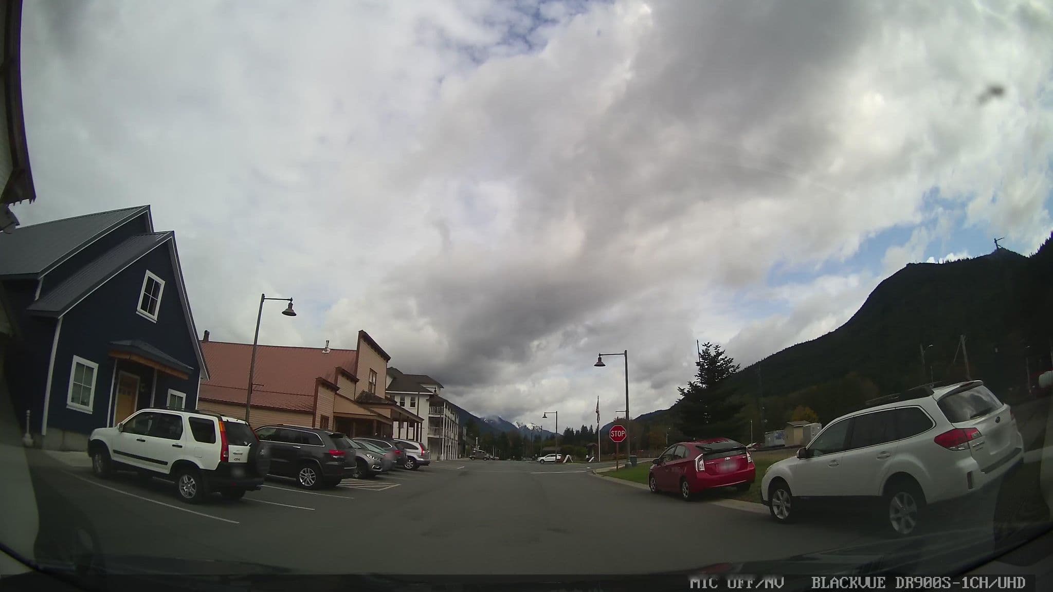 Street view near Onemish Lodge, Gold Bar — © damnitgetmybeer (CC BY-SA · Mapillary)