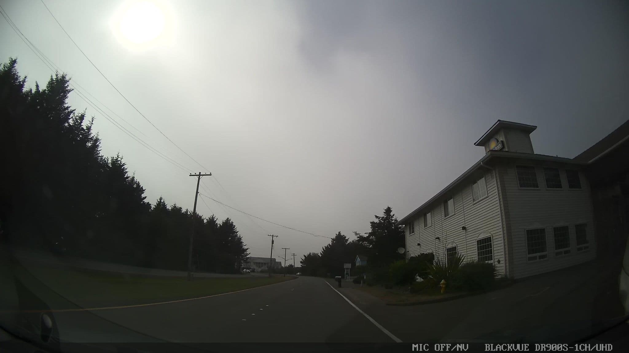 Street view near Days Inn Ocean Shores, Ocean Shores — © damnitgetmybeer (CC BY-SA · Mapillary)