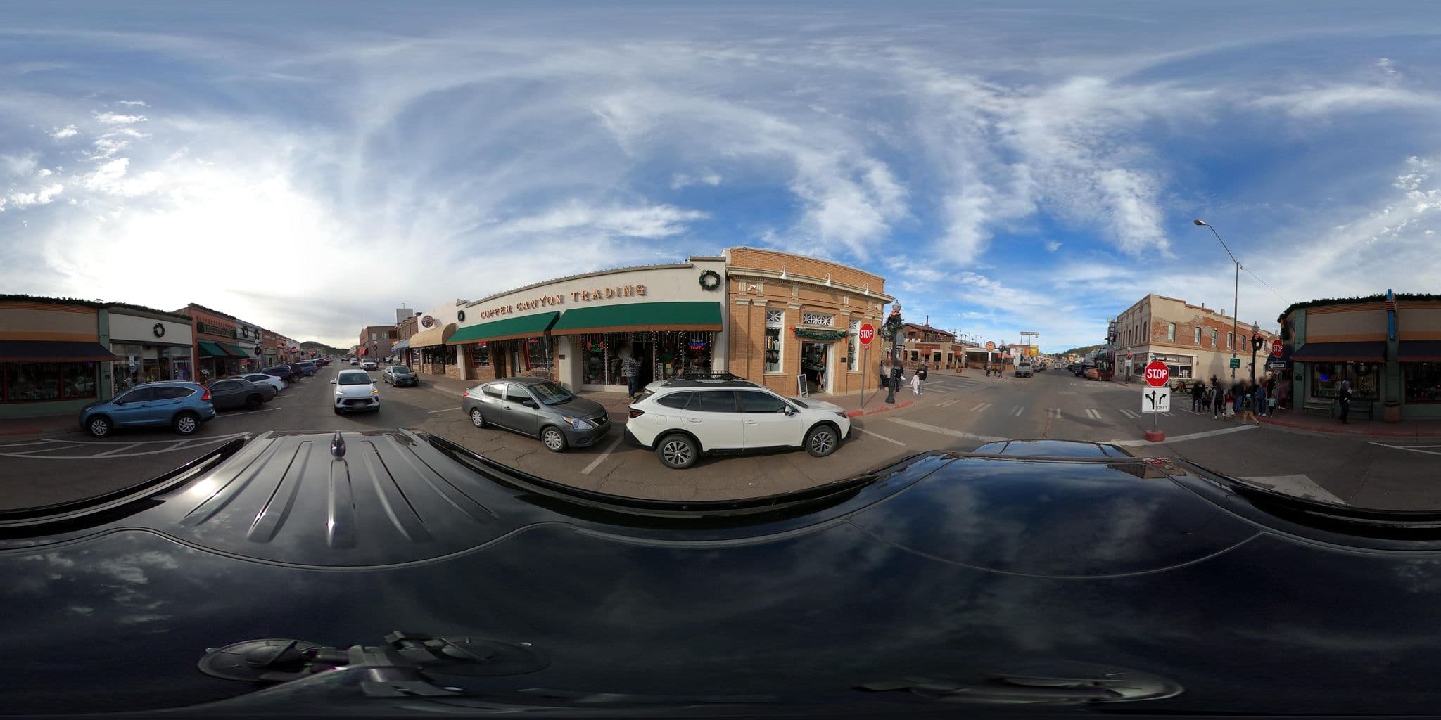Street view near Grand Canyon Hotel, Parks — © justinmeyers (CC BY-SA · Mapillary)
