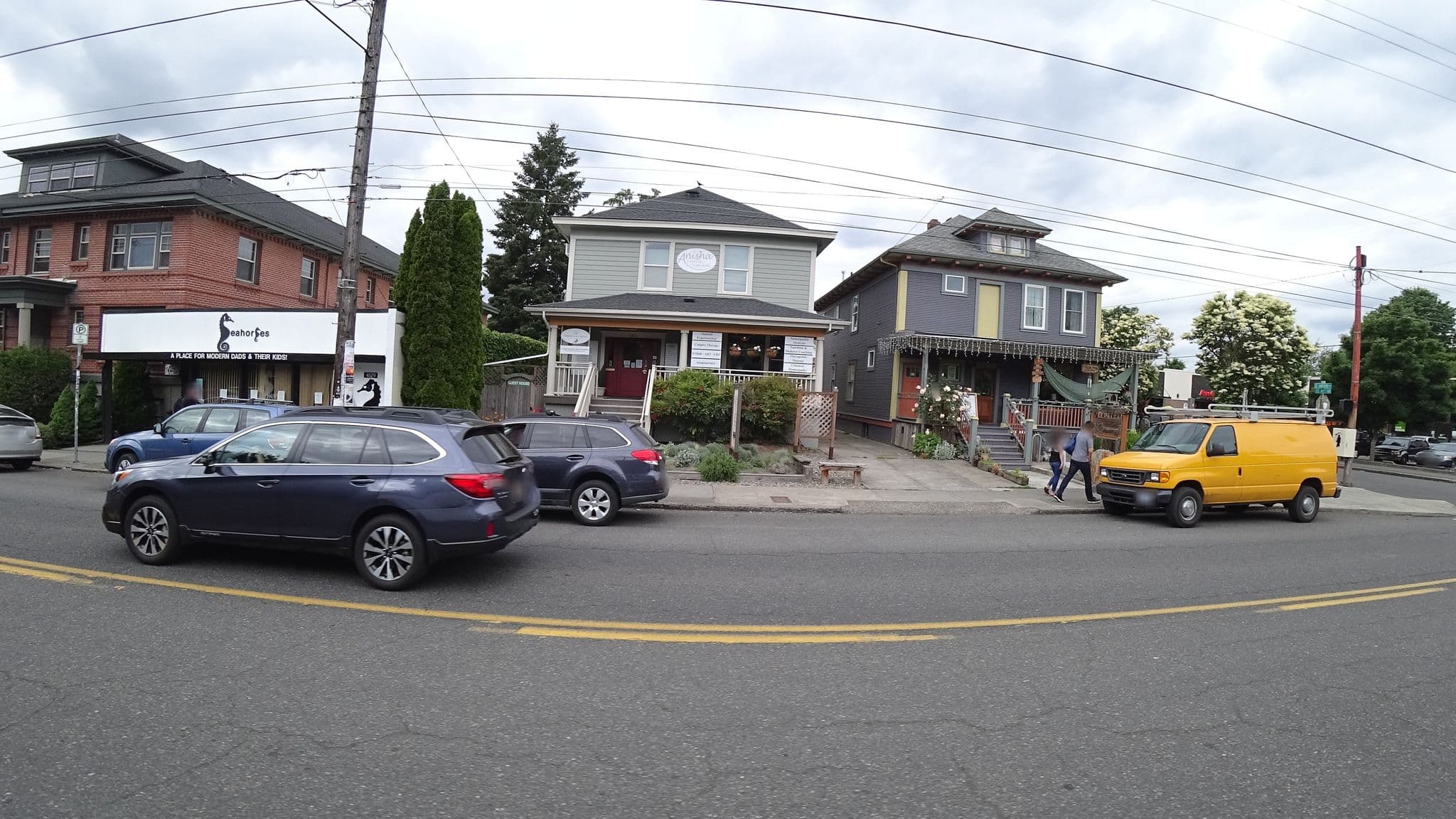 Street view near The Garden Guest House on Hawthorne, Portland