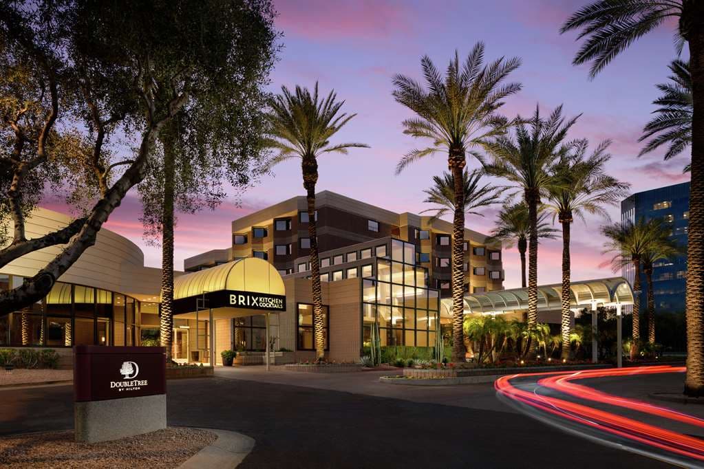 DoubleTree Suites by Hilton Hotel Phoenix, Hotel in Tempe Junction