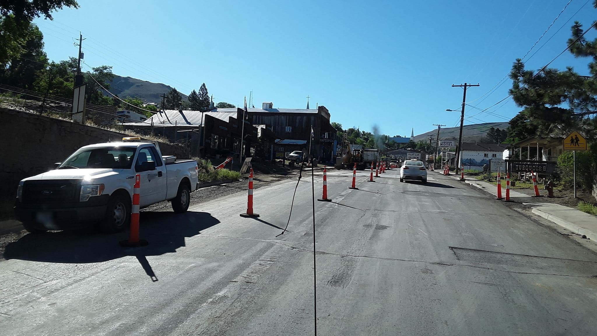 Street view near Mountain Motel, Lovelock — © jbthemilker (CC BY-SA · Mapillary)