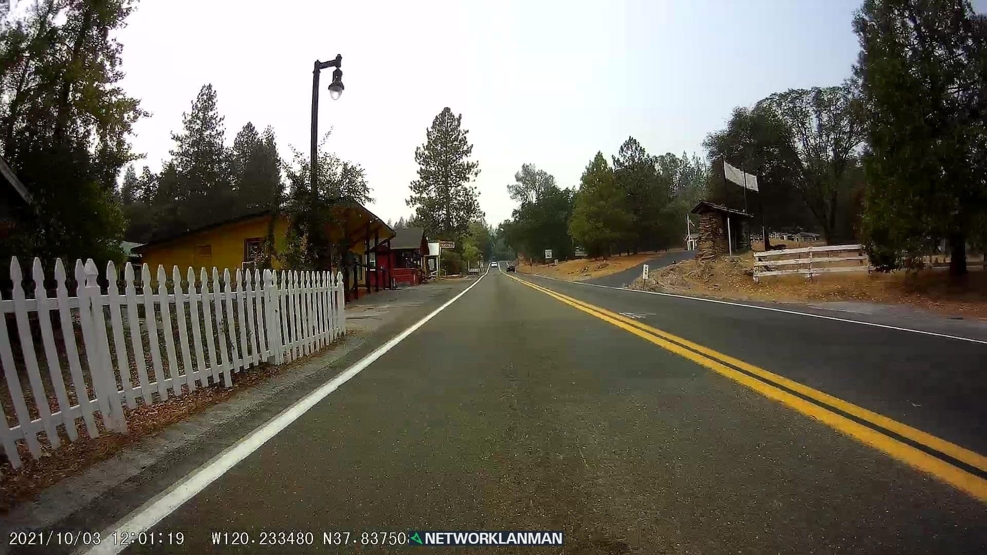 Street view near Yosemite International Hostel, Tuolumne City — © networklanman (CC BY-SA · Mapillary)