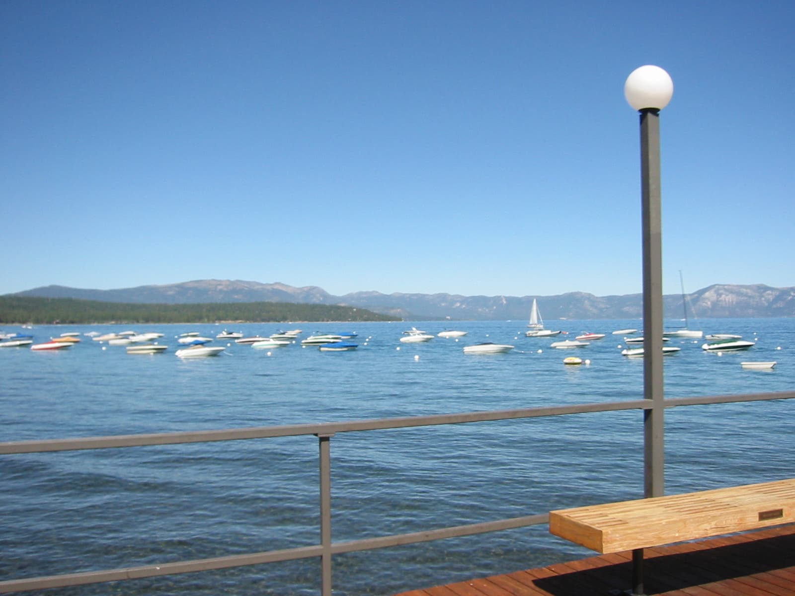 Granlibakken Tahoe (via Wikimedia Commons, CC BY-SA 2.0)