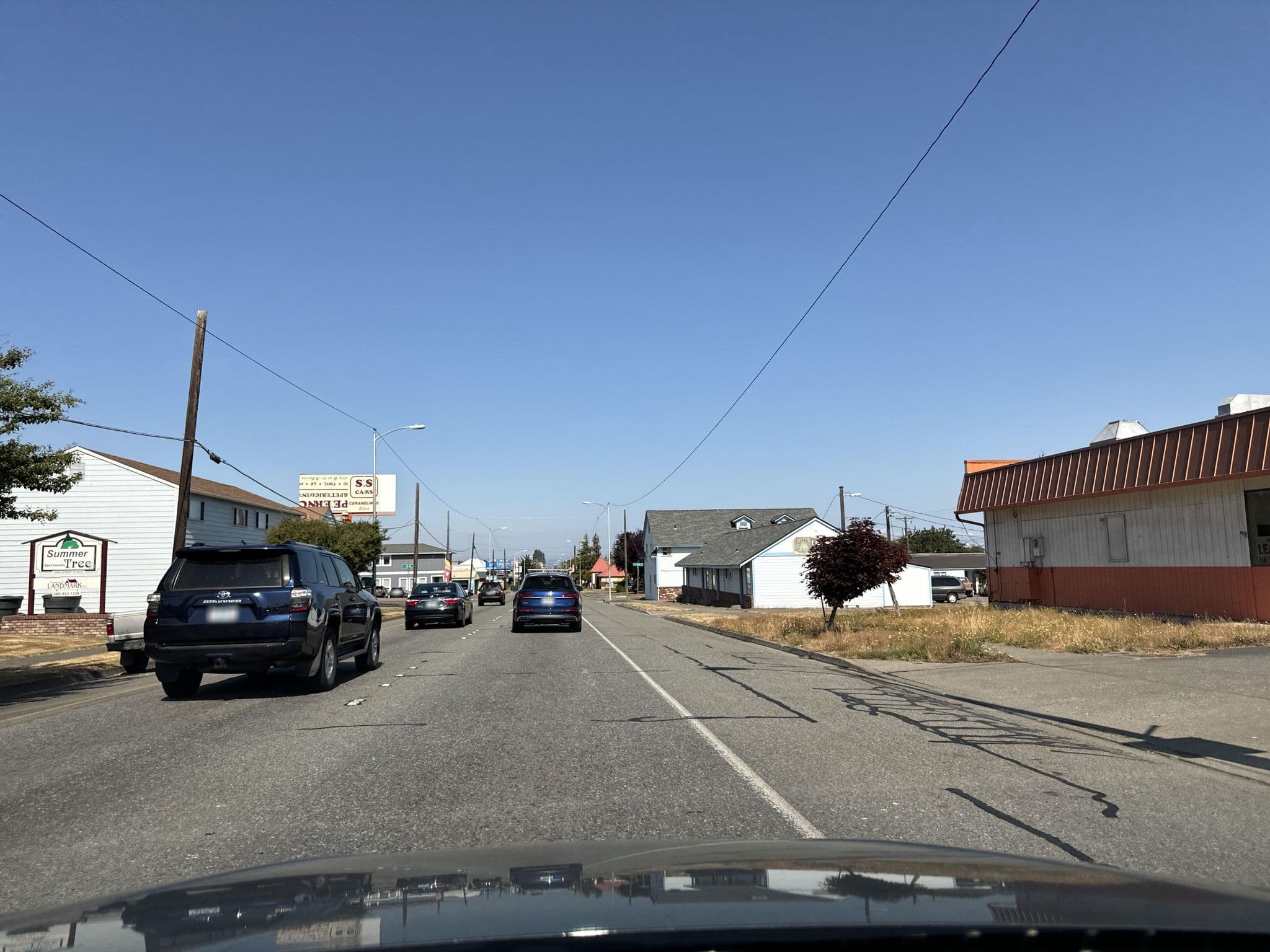 Street view near Summer Tree Apartments, Port Angeles — © canyonsrcool (CC BY-SA · Mapillary)