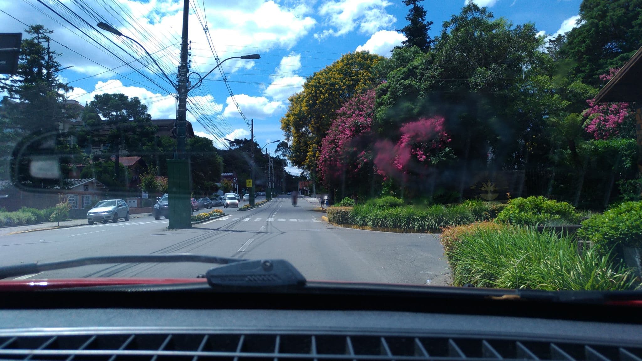 Street view near Natur Hotel, Gramado — © viniciusgrassi (CC BY-SA · Mapillary)