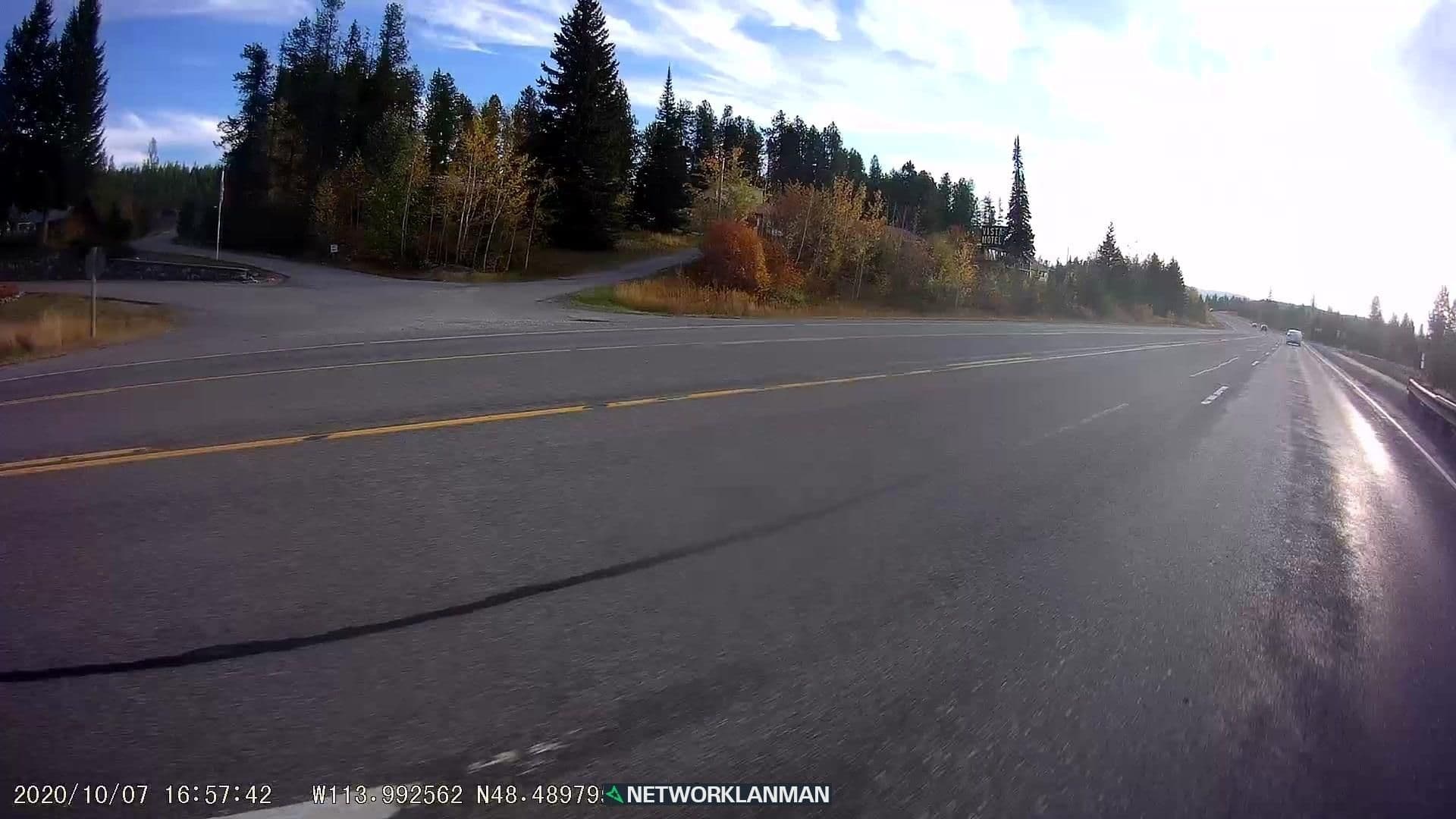 Street view near Paddle Ridge, Columbia Falls — © networklanman (CC BY-SA · Mapillary)