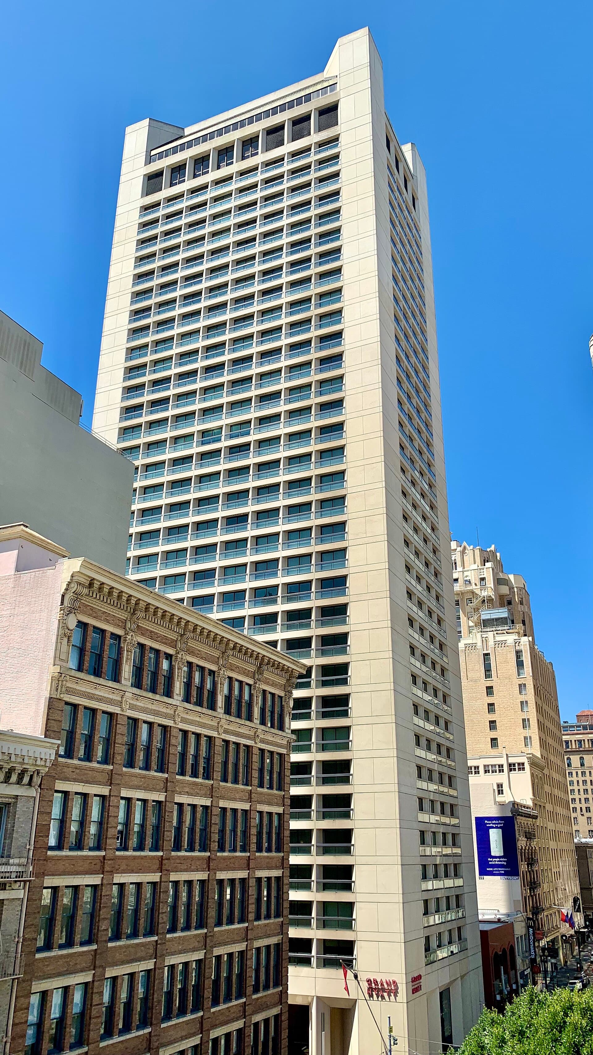 Grand Hyatt San Francisco (via Wikimedia Commons, CC BY-SA 4.0)