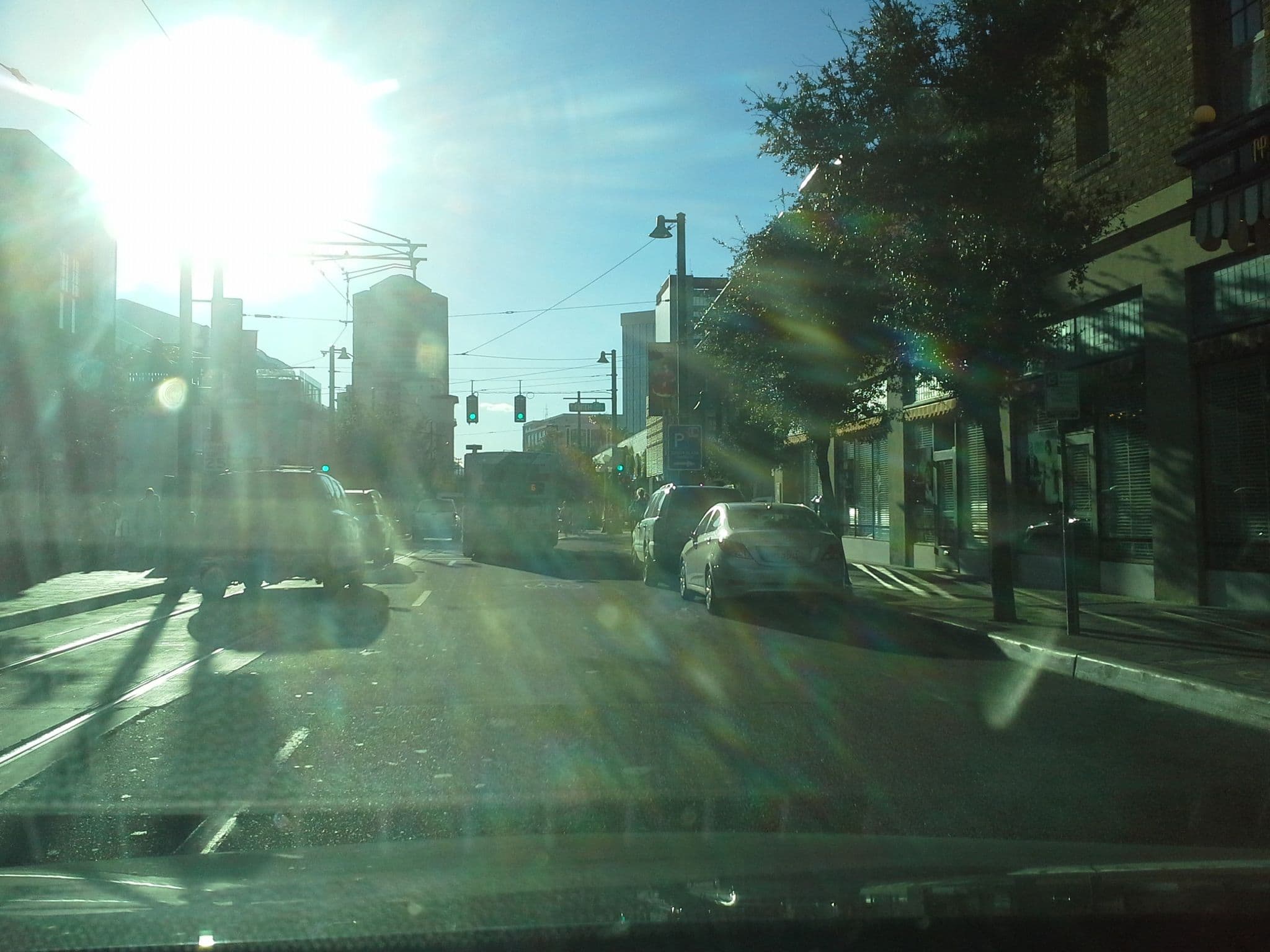 Street view near The Historic Hotel Congress, South Tucson — © drkludge (CC BY-SA · Mapillary)