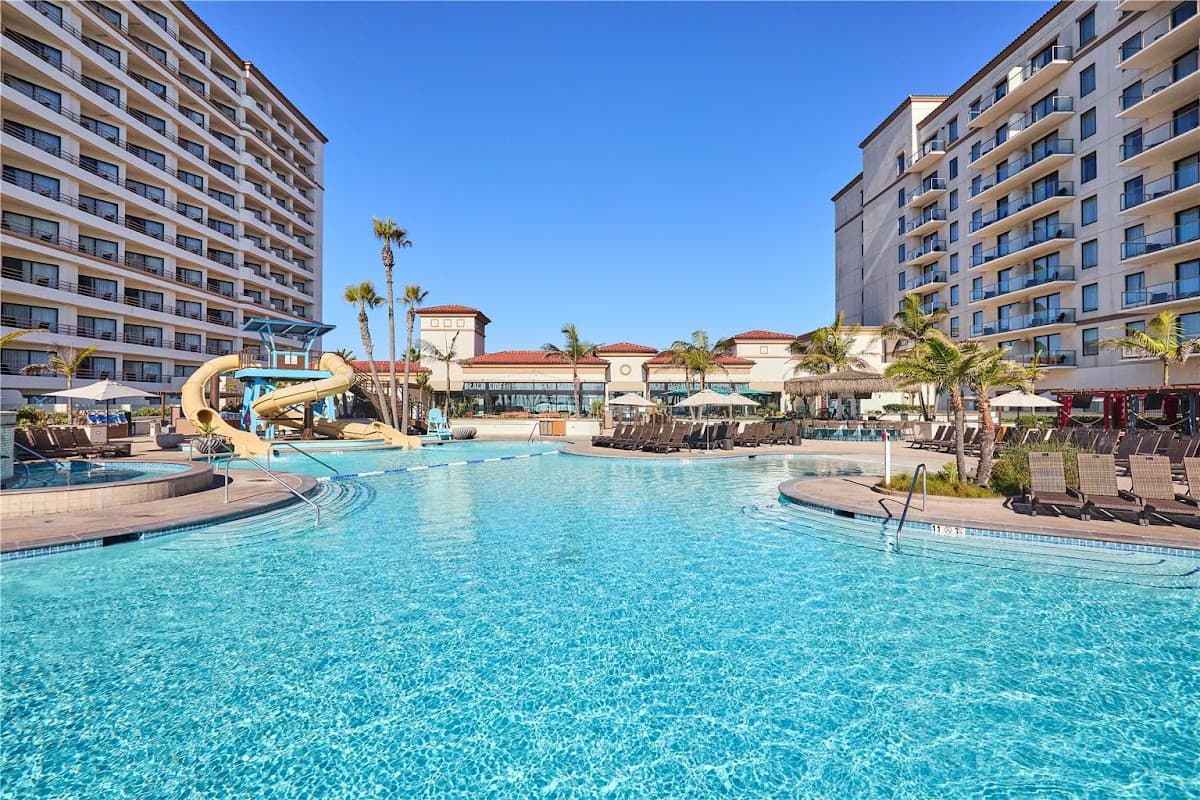 The Hilton Waterfront Beach Resort, Hotel in Huntington Beach