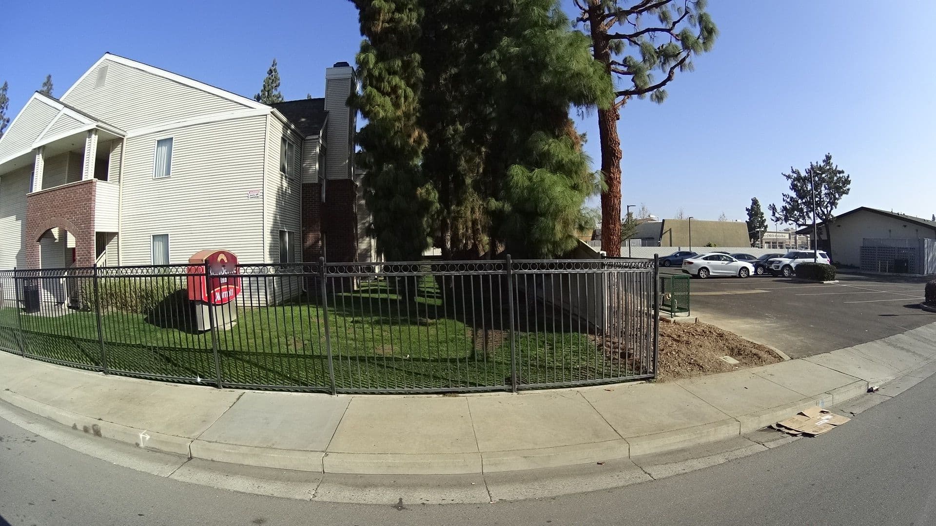 Street view near Residence Inn, Bakersfield — © marker_geo (CC BY-SA · Mapillary)