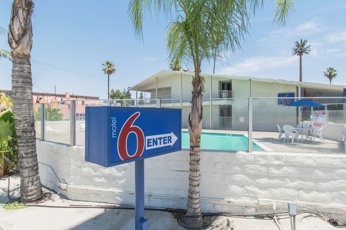 Motel 6 Bakersfield, CA - Central, Motel in Bakersfield