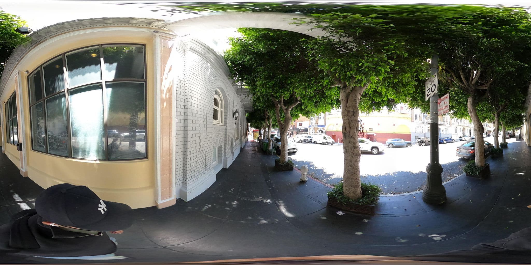 Street view near Club Wyndham Canterbury, Chinatown — © milam (CC BY-SA · Mapillary)