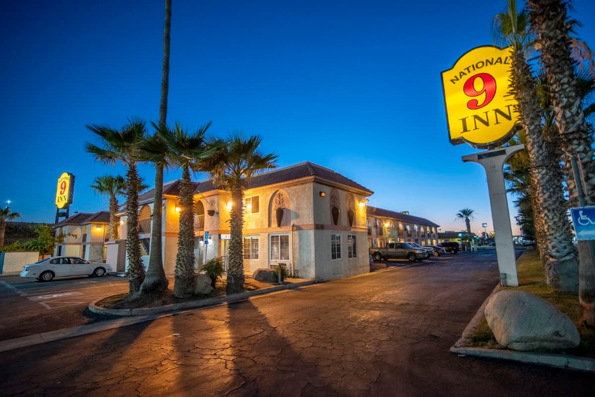 National 9, Motel in Buttonwillow