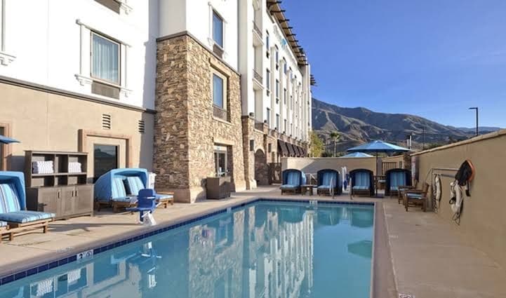 Bear Springs Hotel, Hotel in Highland