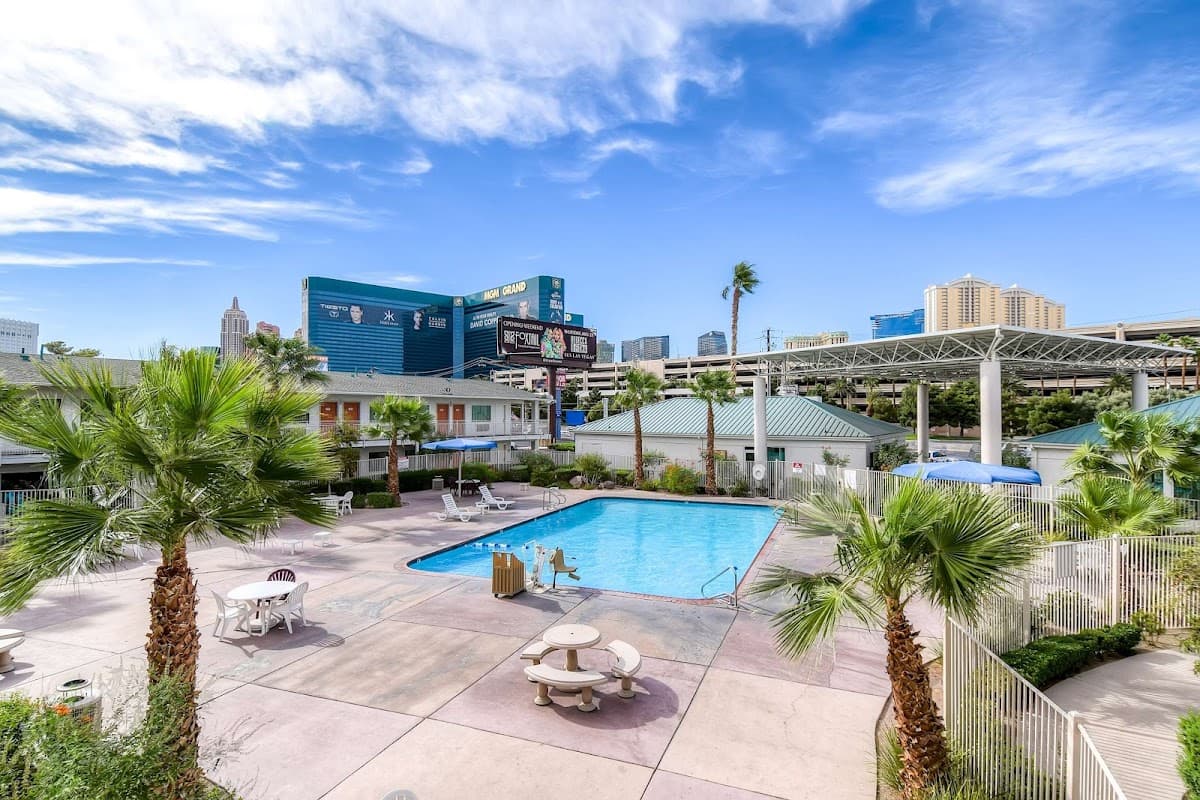 Motel 6 Las Vegas - Tropicana, Motel in Paradise