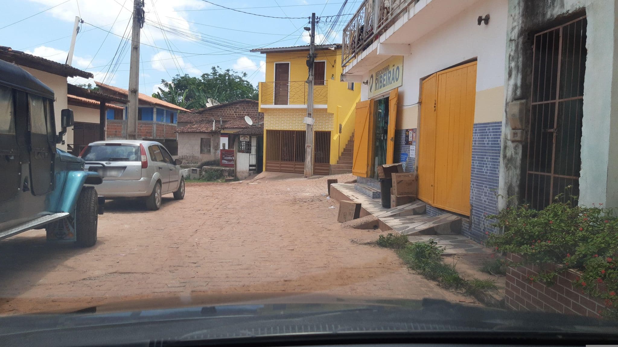 Street view near Hospedagem privado, Lençóis — © britopatricia (CC BY-SA · Mapillary)