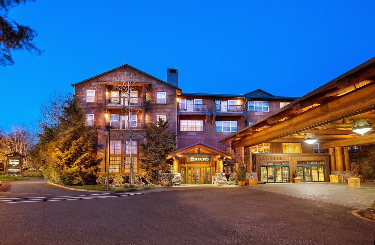 Heathman Lodge, Hotel in Walnut Grove