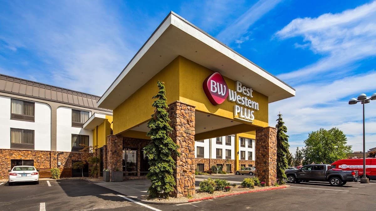 Best Western Plus Olympic Inn, Hotel in Altamont