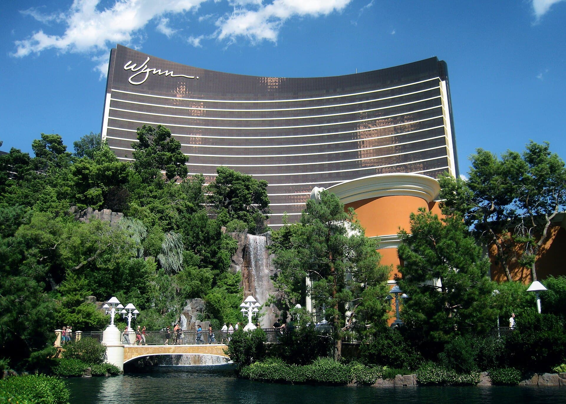 Wynn Las Vegas (via Wikimedia Commons, CC BY 3.0)