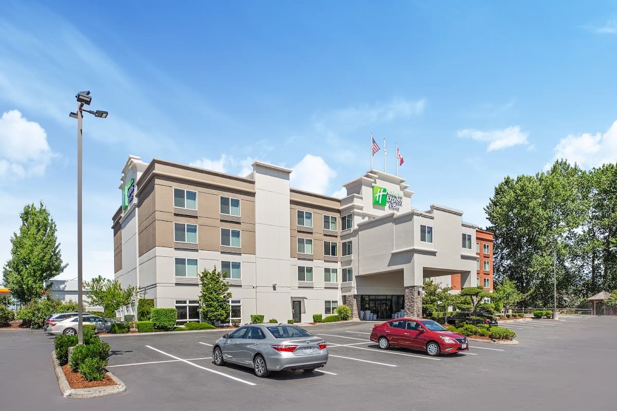 Holiday Inn Express & Suites, Hotel in Parkland