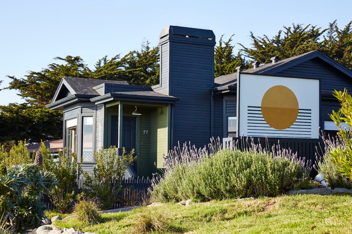 White Water Inn, Hotel in Cambria