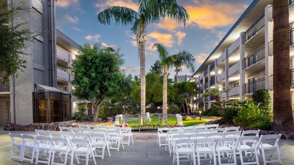Holiday Inn & Suites Phoenix Airport North by IHG, Hotel in Tempe Junction