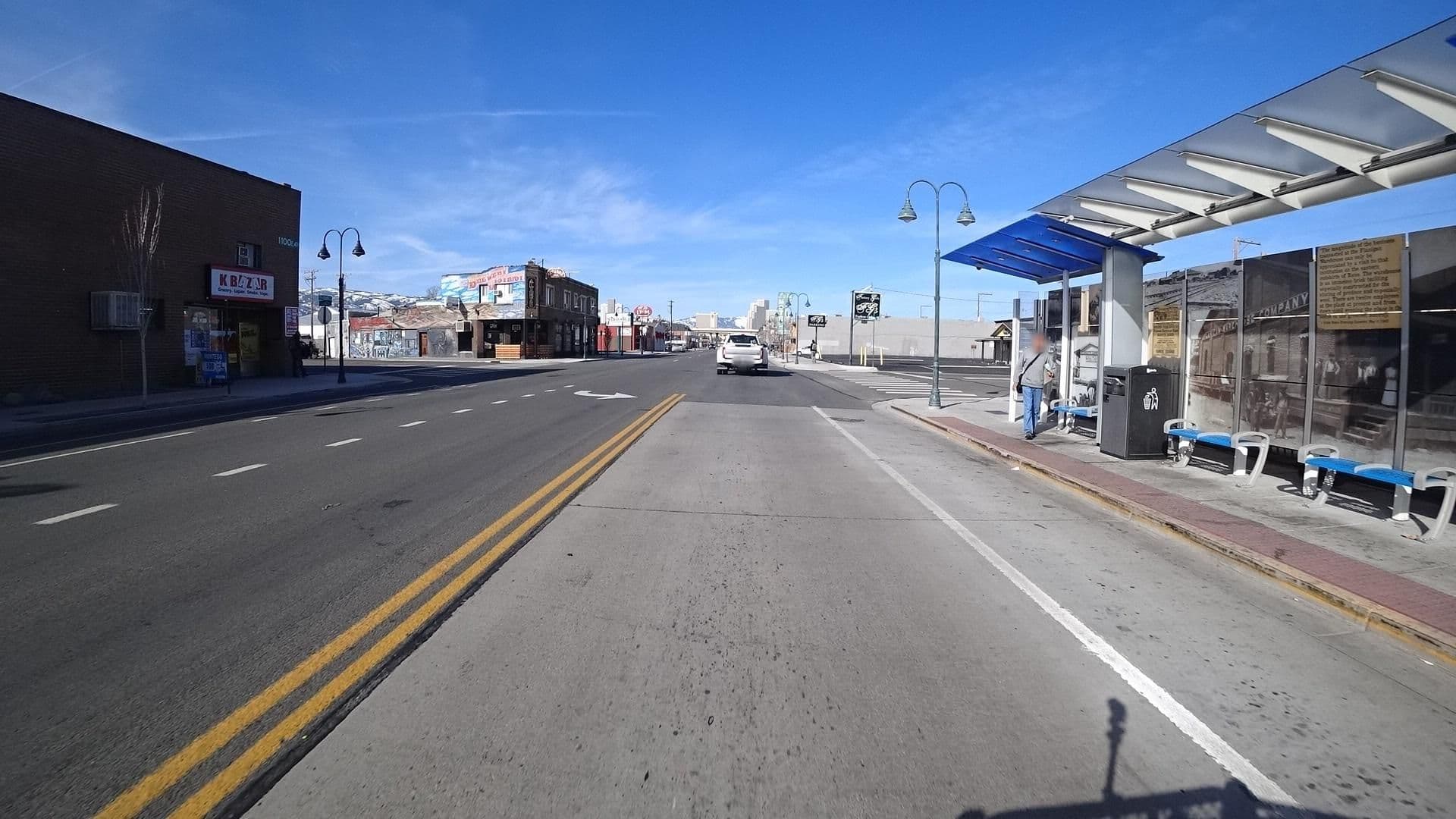 Street view near Motel 8, Reno — © marker_geo (CC BY-SA · Mapillary)