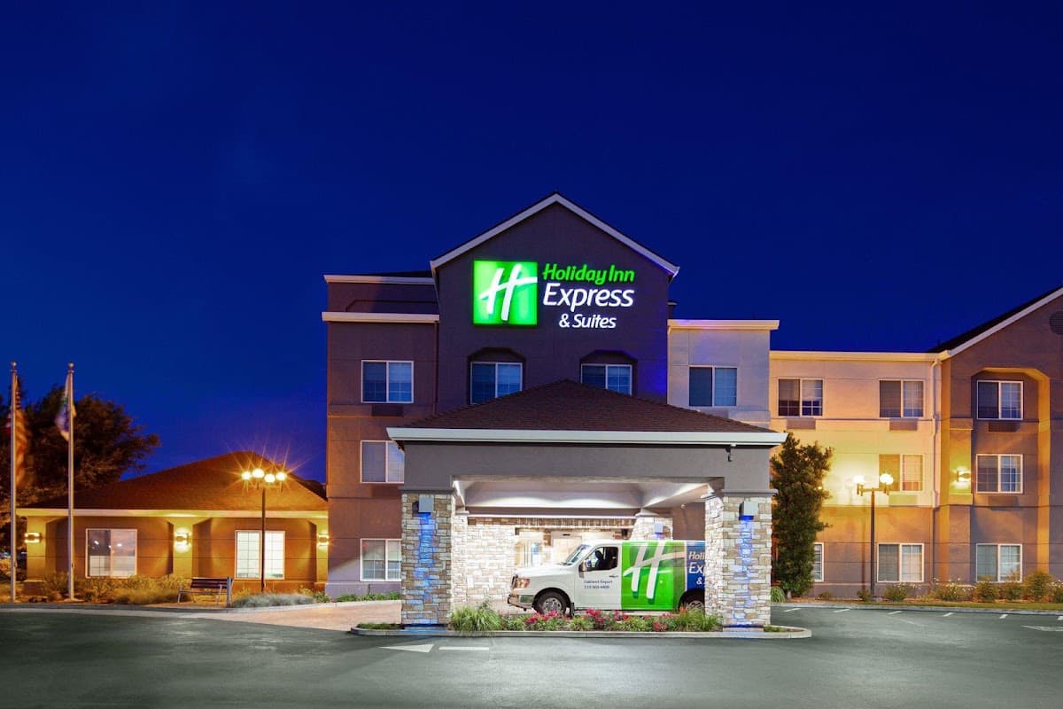 Holiday Inn Express Hotel & Suites Oakland-Airport, Hotel in San Leandro