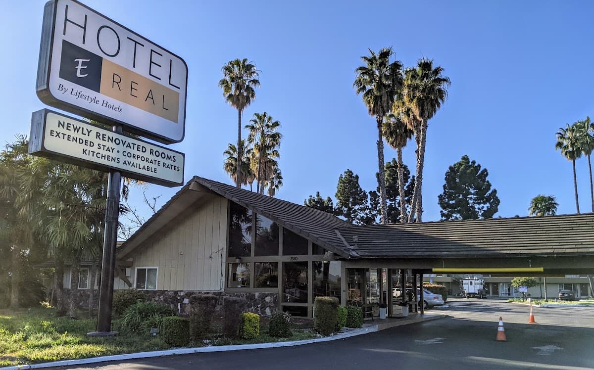 Hotel E Real, Motel in Santa Clara