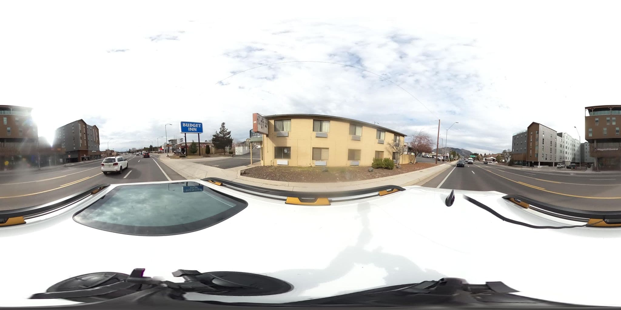 Street view near Budget Inn, Flagstaff — © mapillary01730 (CC BY-SA · Mapillary)