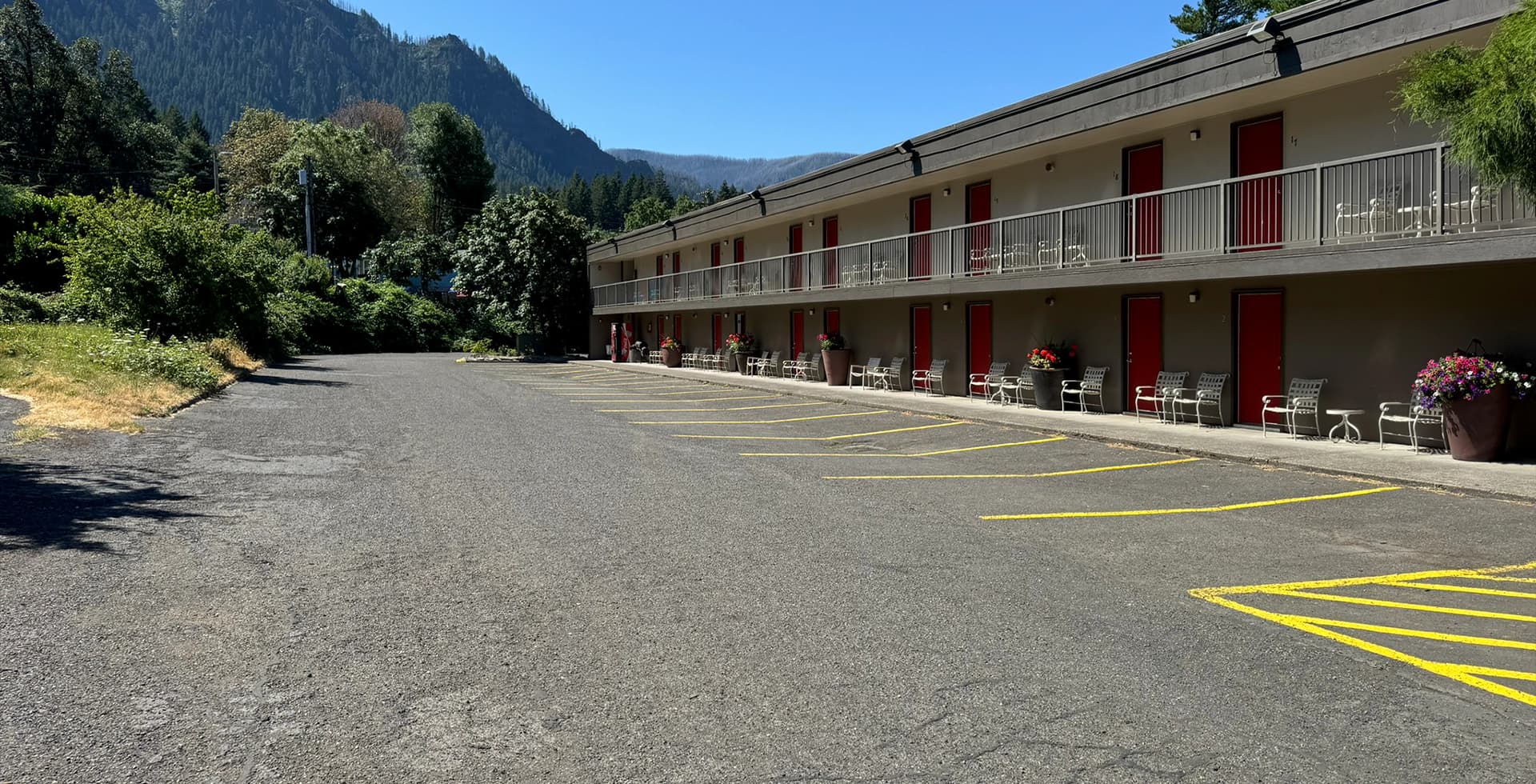 Columbia Gorge Inn, Cascade Locks