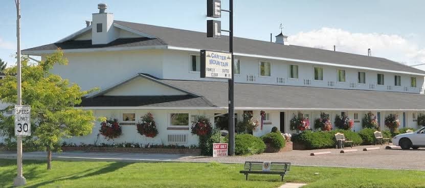 Carter Mountain Motel, Motel in Cody