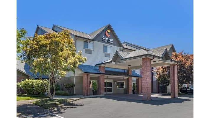 Comfort Inn & Suites Tualatin - Lake Oswego South, Hotel in Tualatin