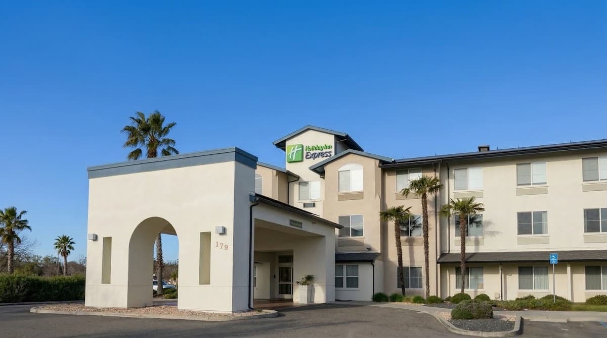 Holiday Inn Express & Suites Manteca City Center, Hotel in Manteca