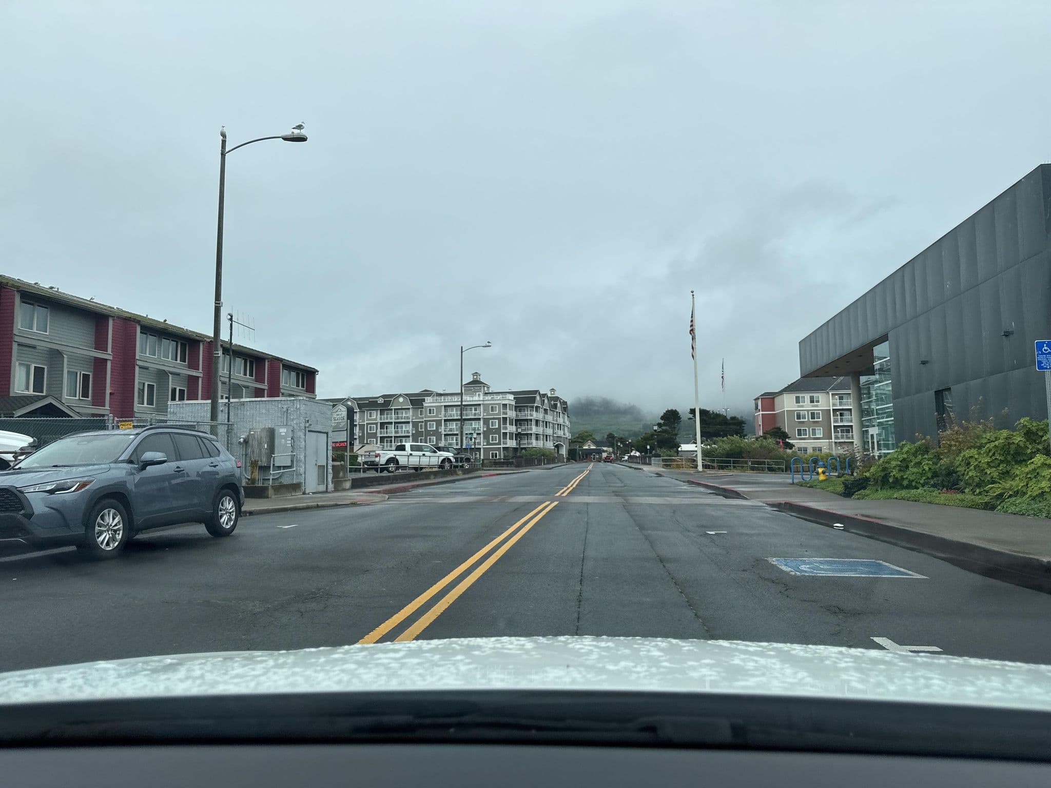 Street view near Inn at Seaside, Gearhart — © quickness805 (CC BY-SA · Mapillary)