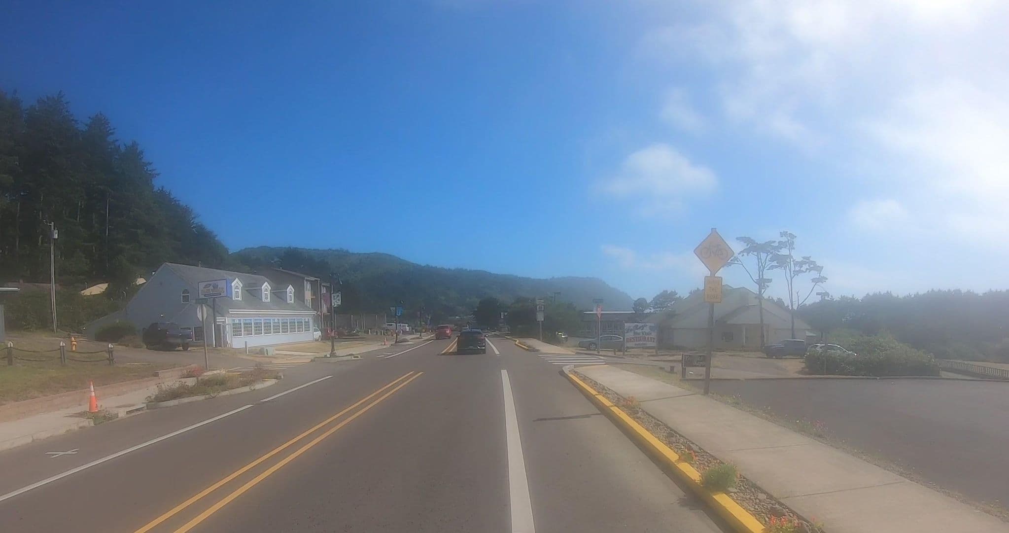 Street view near The Yatel Motel, Waldport — © networklanman (CC BY-SA · Mapillary)