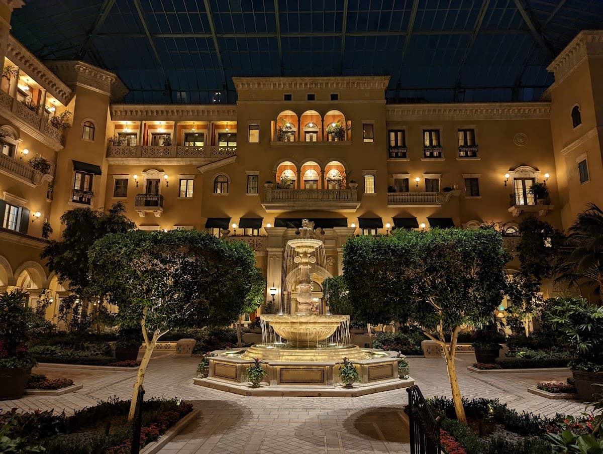 The Mansion at MGM Grand, Hotel in Paradise