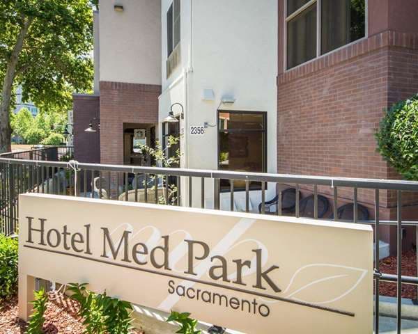 Hotel Med Park, Ascend Hotel Collection, Hotel in Fruitridge Pocket