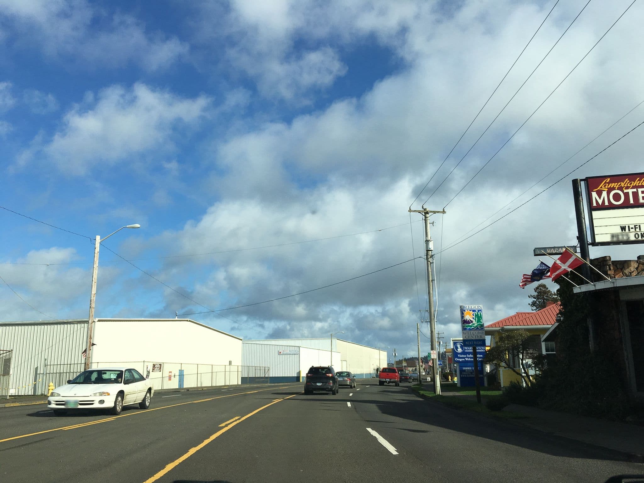 Street view near Atomic Motel, Gearhart — © tas50 (CC BY-SA · Mapillary)